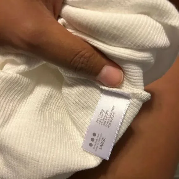 New Three Dots top - Picture 4 of 4